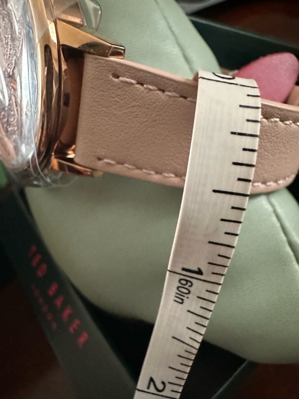 Ted Baker Pink Leather Strap Watch with Rose Gold Bow Bracelet - Picture 6 of 6